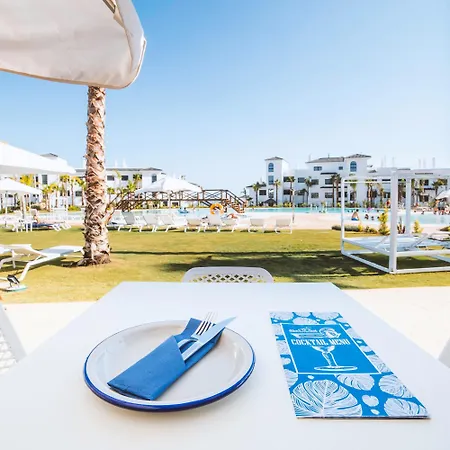 Estepona Hills - Lifestyle Resort 89108 *